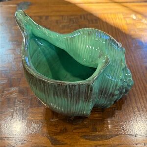 Vintage Green Ceramic SeaShell Conch Pottery Planter